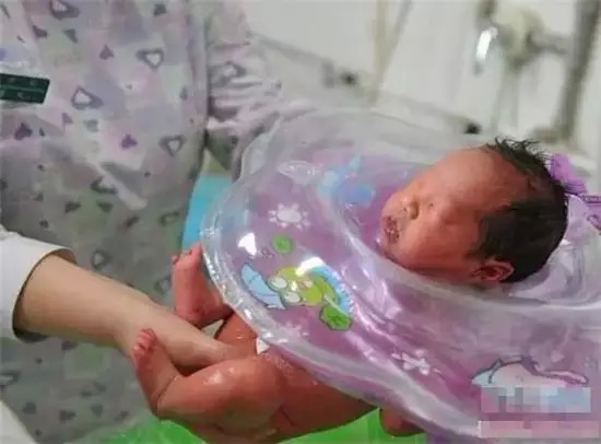 初生儿