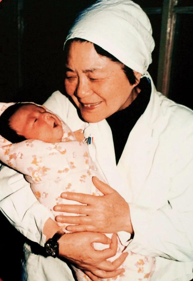 十七岁女儿